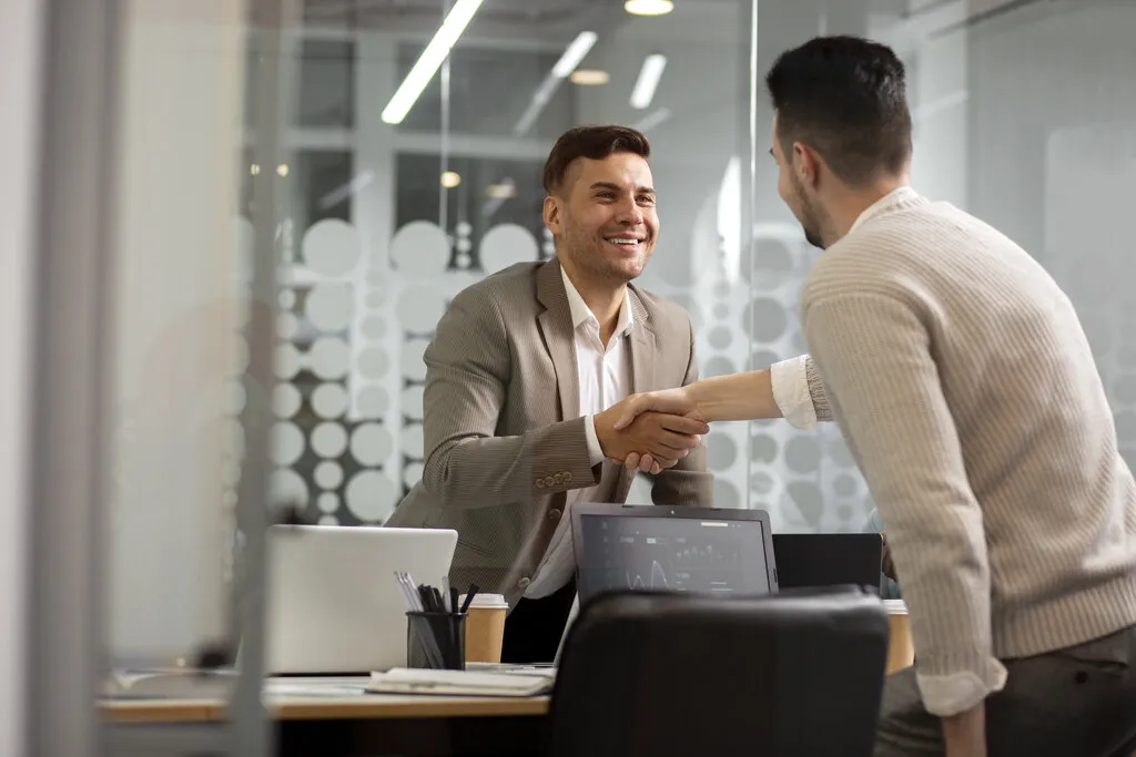 Como abrir uma empresa: passo a passo prático para começar hoje